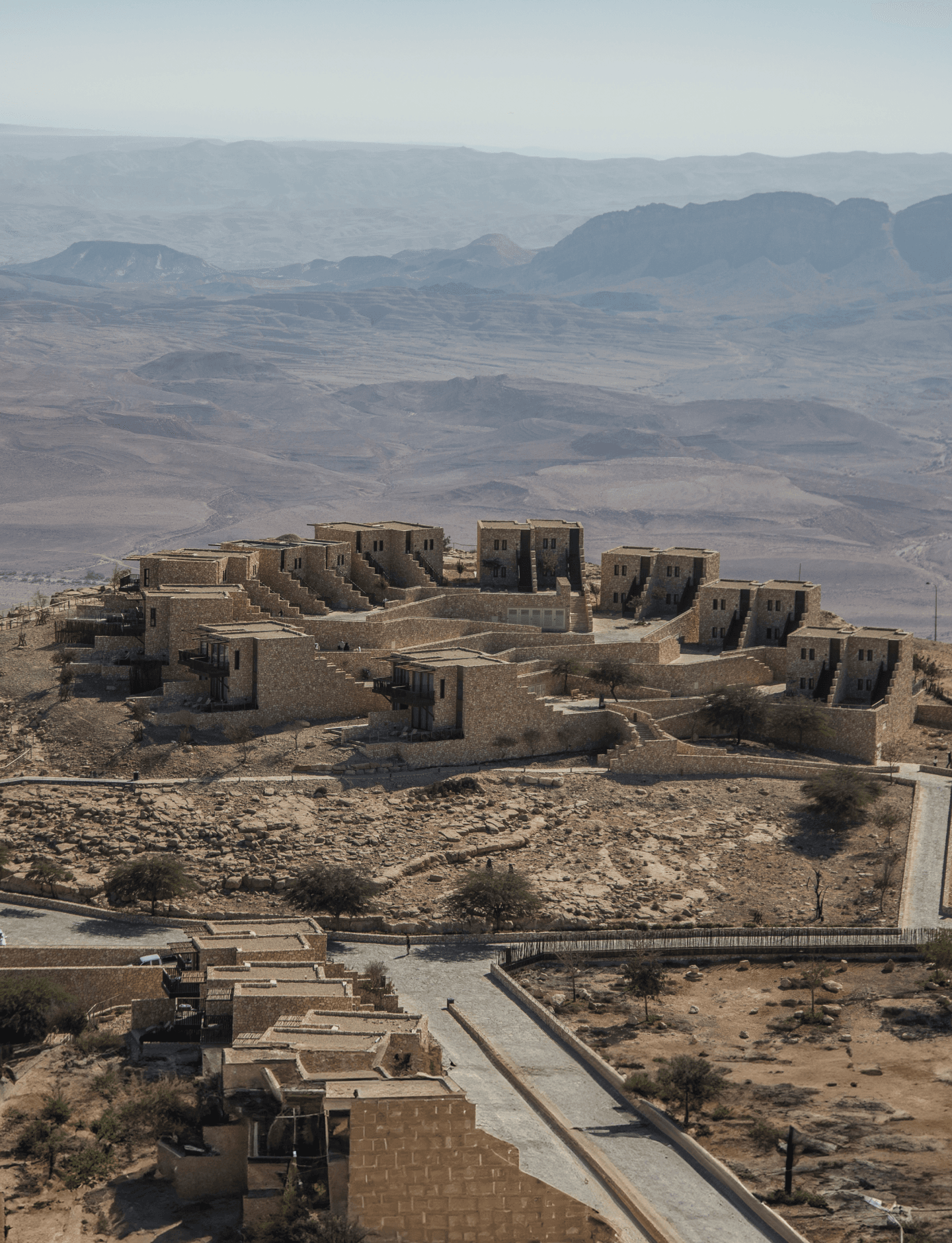 מלון בראשית