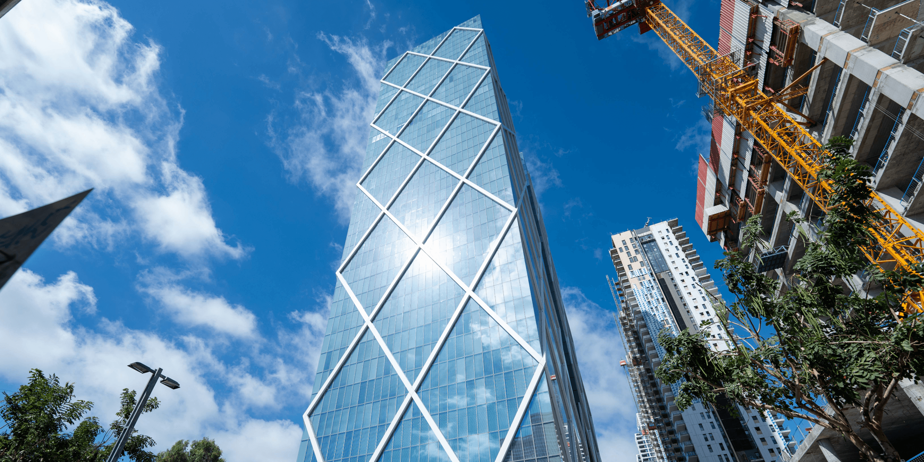 לנדמרק Landmark