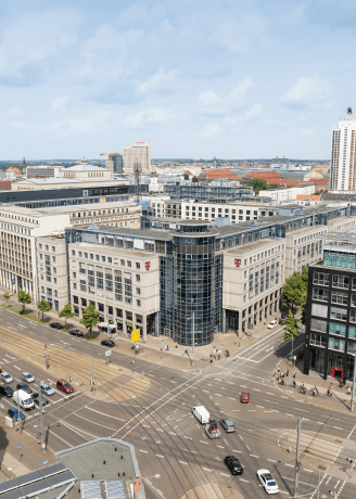 קומפלקס משרדים במרכז העיר לייפציג An Office Complex in the City Center of Leipzig