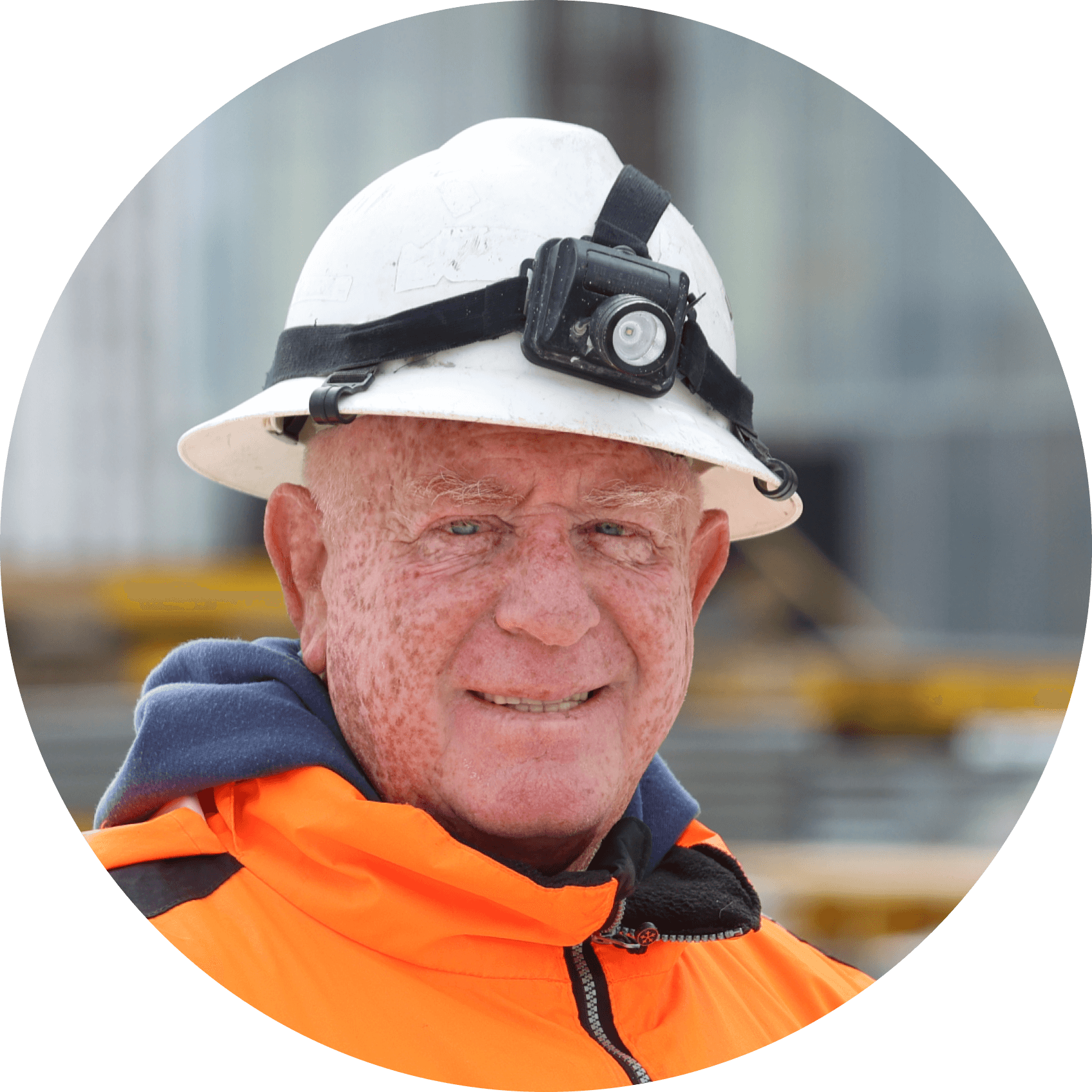 איציק פיש מנהל עבודה, הנדסה ובנייה Site Manager, Engineering, and Construction